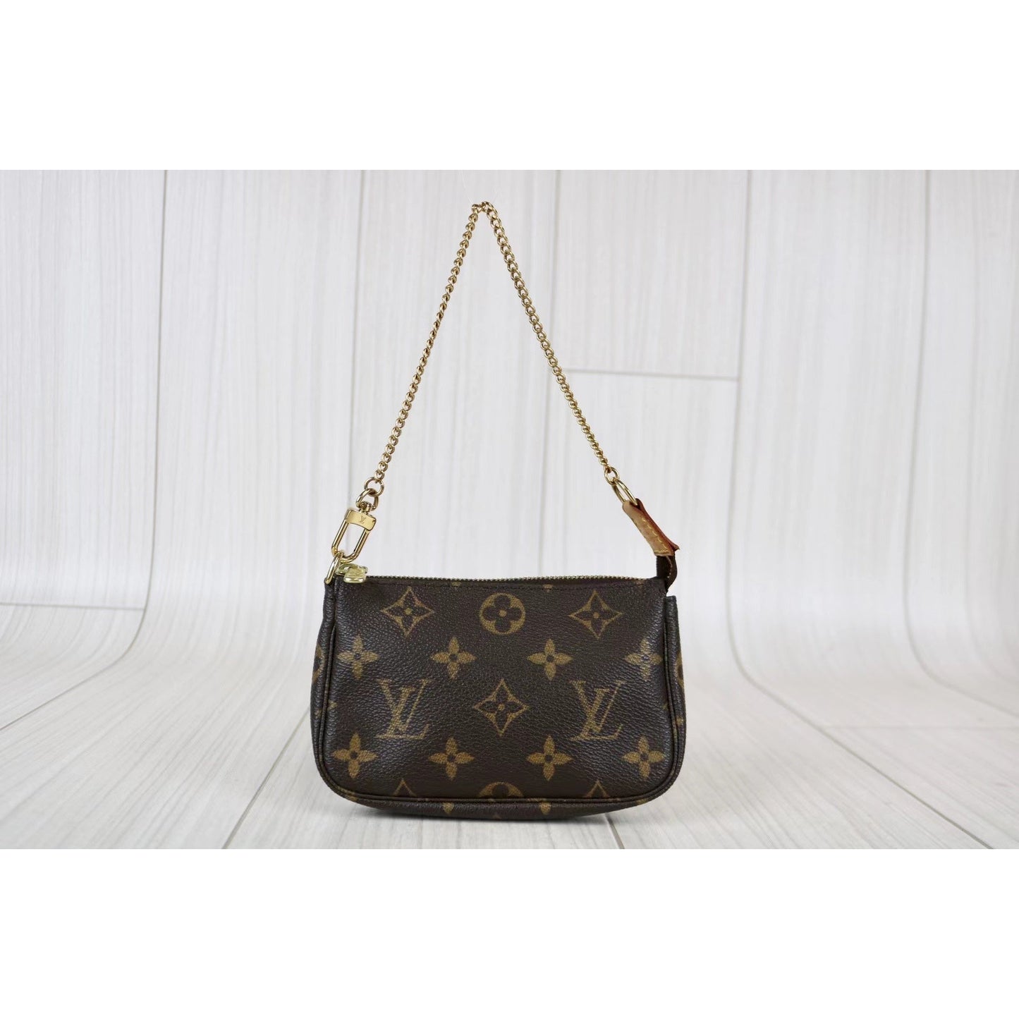 Rank A ｜ LV Monogram Mini Pochette Accessoir ｜030808