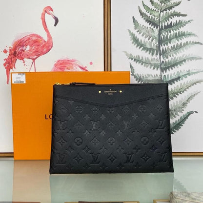 Louis Vuitton Daily Pouch