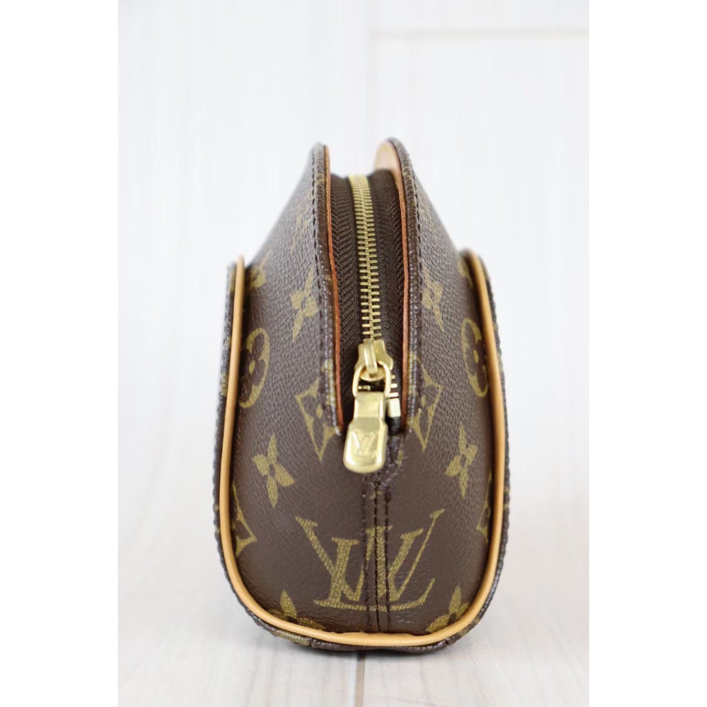 Rank A ｜ LV Monogram Mini Ellipse ｜083009