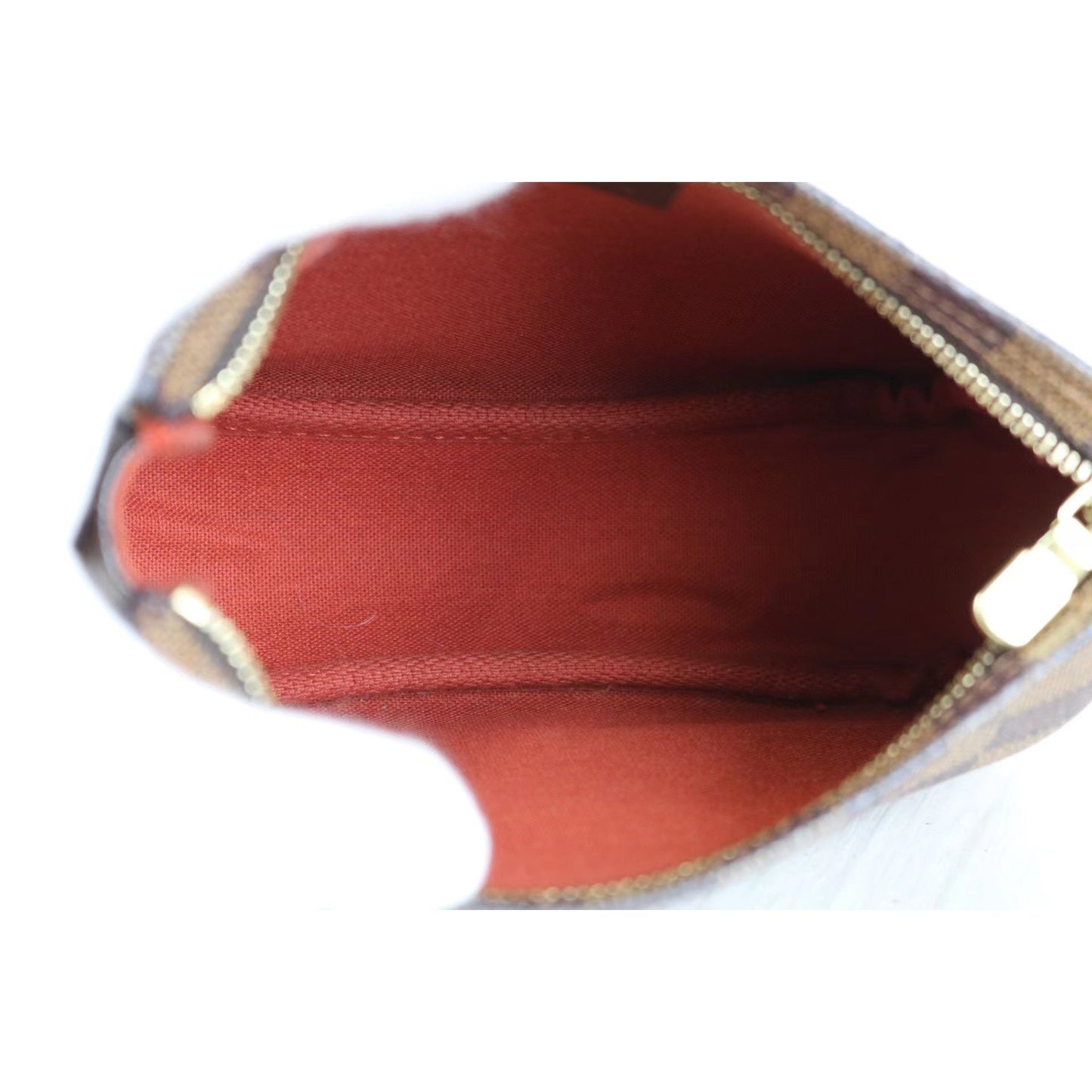 Rank A ｜ LV Damier Truth make up ｜062503