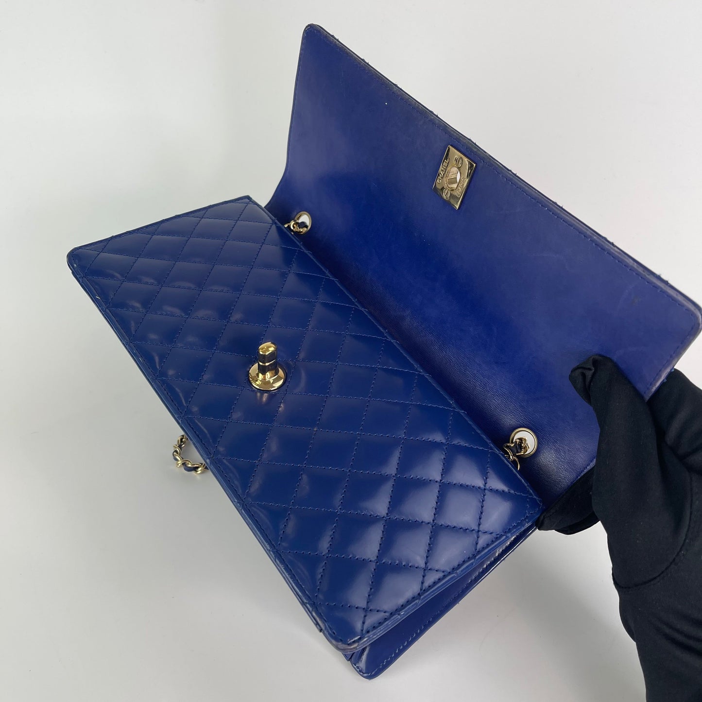Seasonal Flap Electric Blue GHW