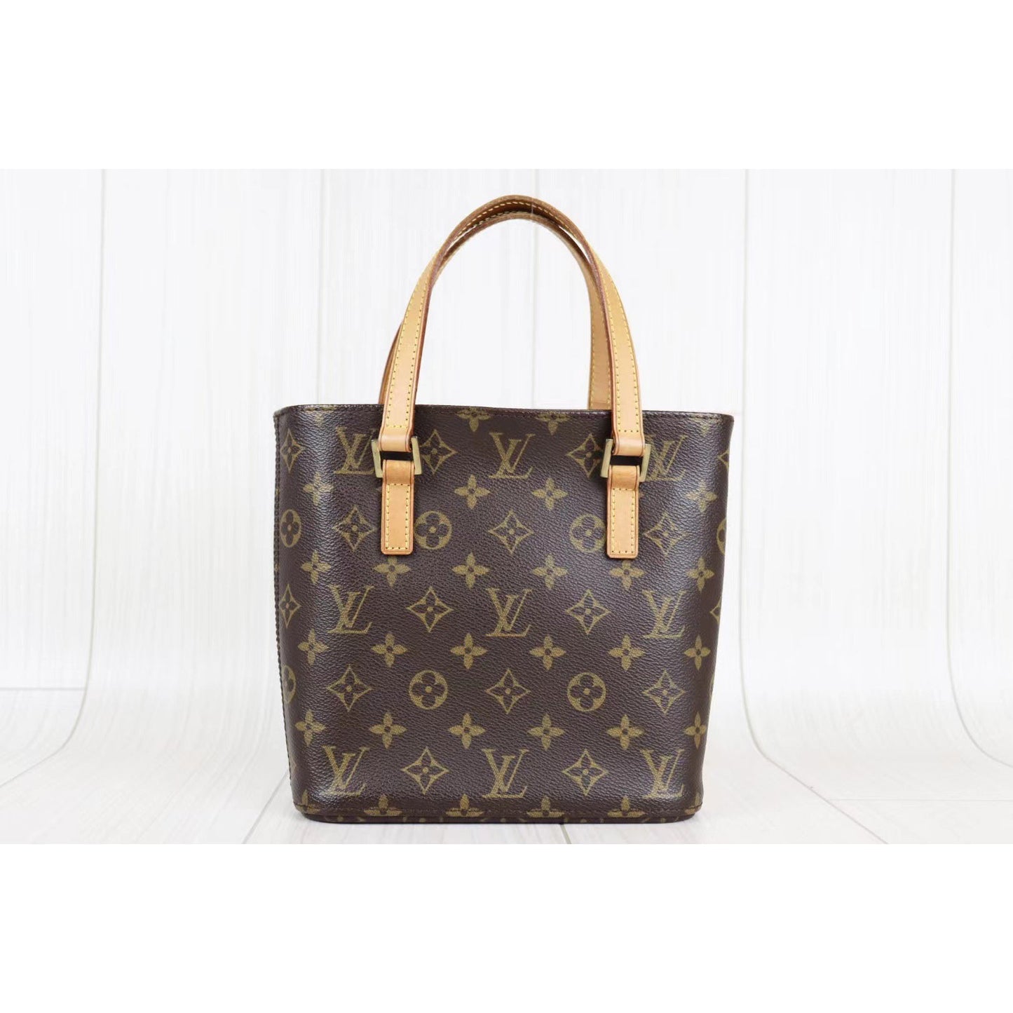 Rank AB ｜ LV Monogram Vavin PM Tote Bag ｜072205