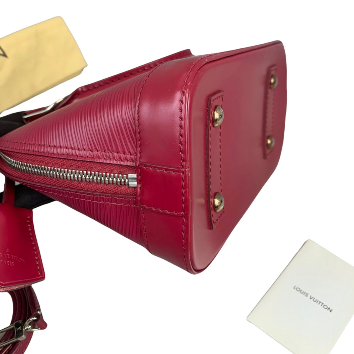 Louis-Vuitton Alma BB Epi Leather Red SHW
