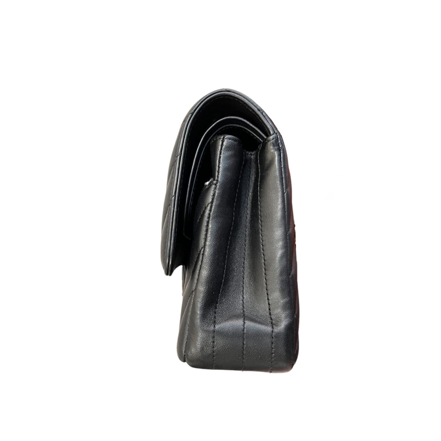 Medium Classic Chevron Calfskin Black GHW