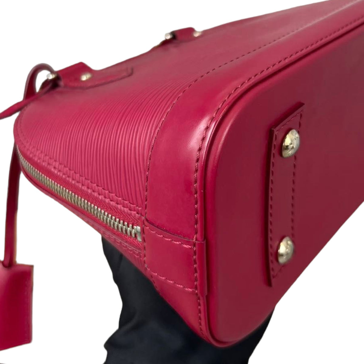 Louis-Vuitton Alma BB Epi Leather Pink SHW