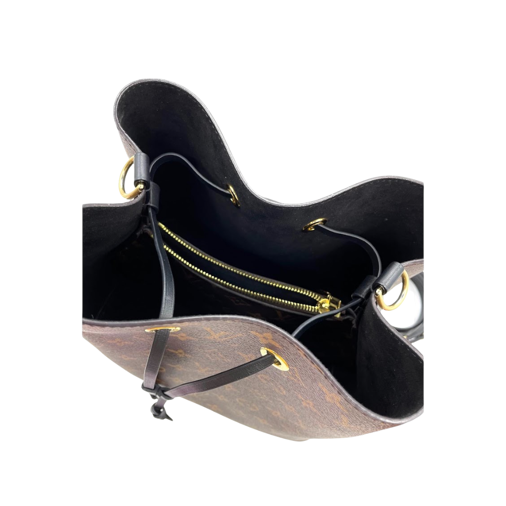 Louis-Vuitton Monogram NeoNoe MM Black Interior
