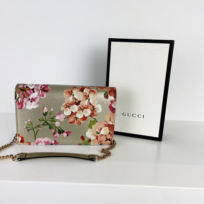 Gucci Blooms Wallet Chain Shoulder Bag Gold
