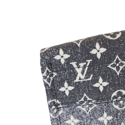 Louis-Vuitton OntheGO MM Denim