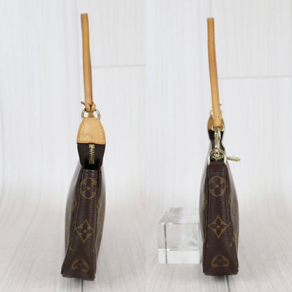 Rank AB｜ LV Monogram Pochette Accessoires ｜082301