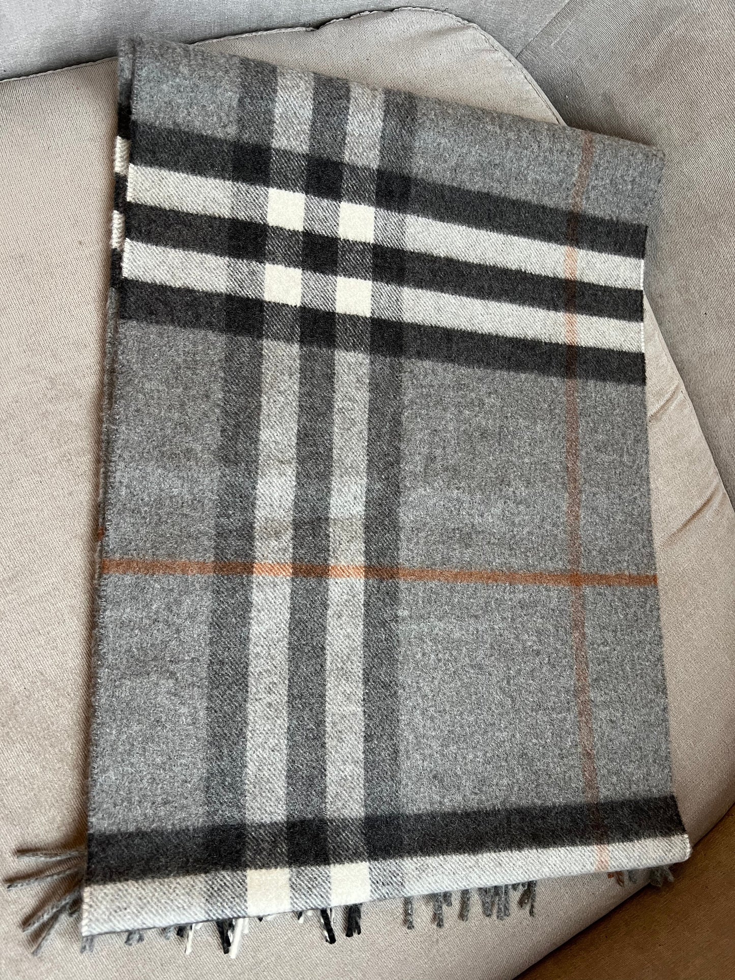 Burberry Classic Check Grey Cashmere Scarf (RRP £390)