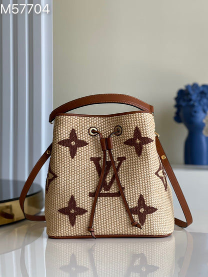 Louis Vuitton NeoNoe MM Bag