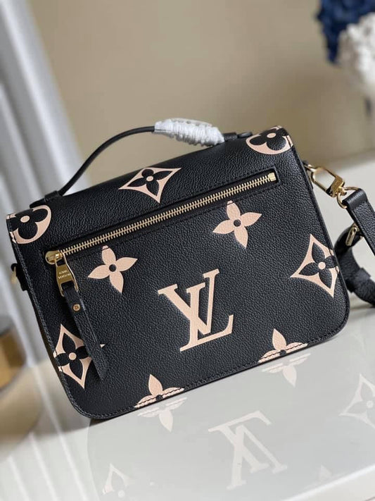 Louis Vuitton Pochette Metis Bag