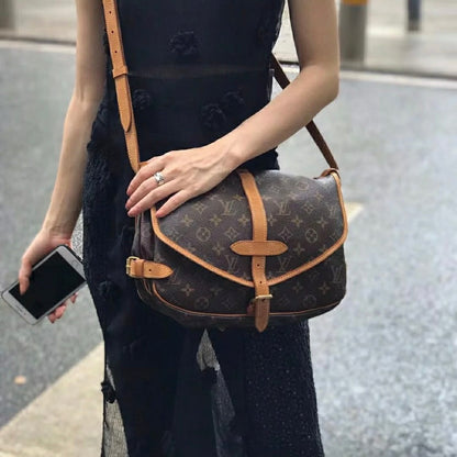 Rank A ｜ LV Monogram Saumur MM Shoulder Bag｜070203