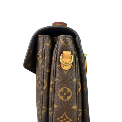 Louis-Vuitton Monogram Pochette Métis GHW