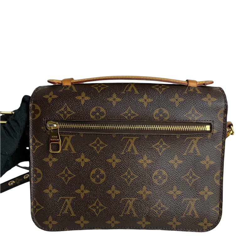 Louis-Vuitton Pochette Metis Leather Monogram GHW