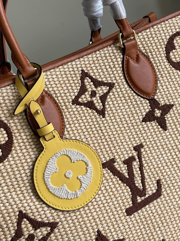 Louis Vuitton OnTheGo MM Bag