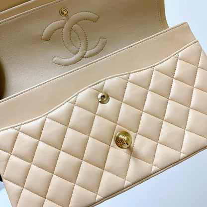 Double Flap Medium Lambskin Beige GHW