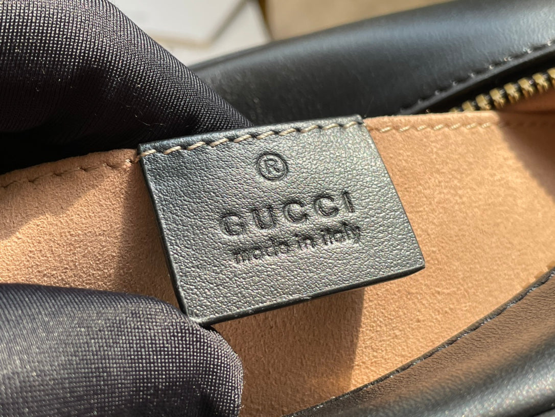 Gucci GG Marmont Small Matelasse Shoulder Bag