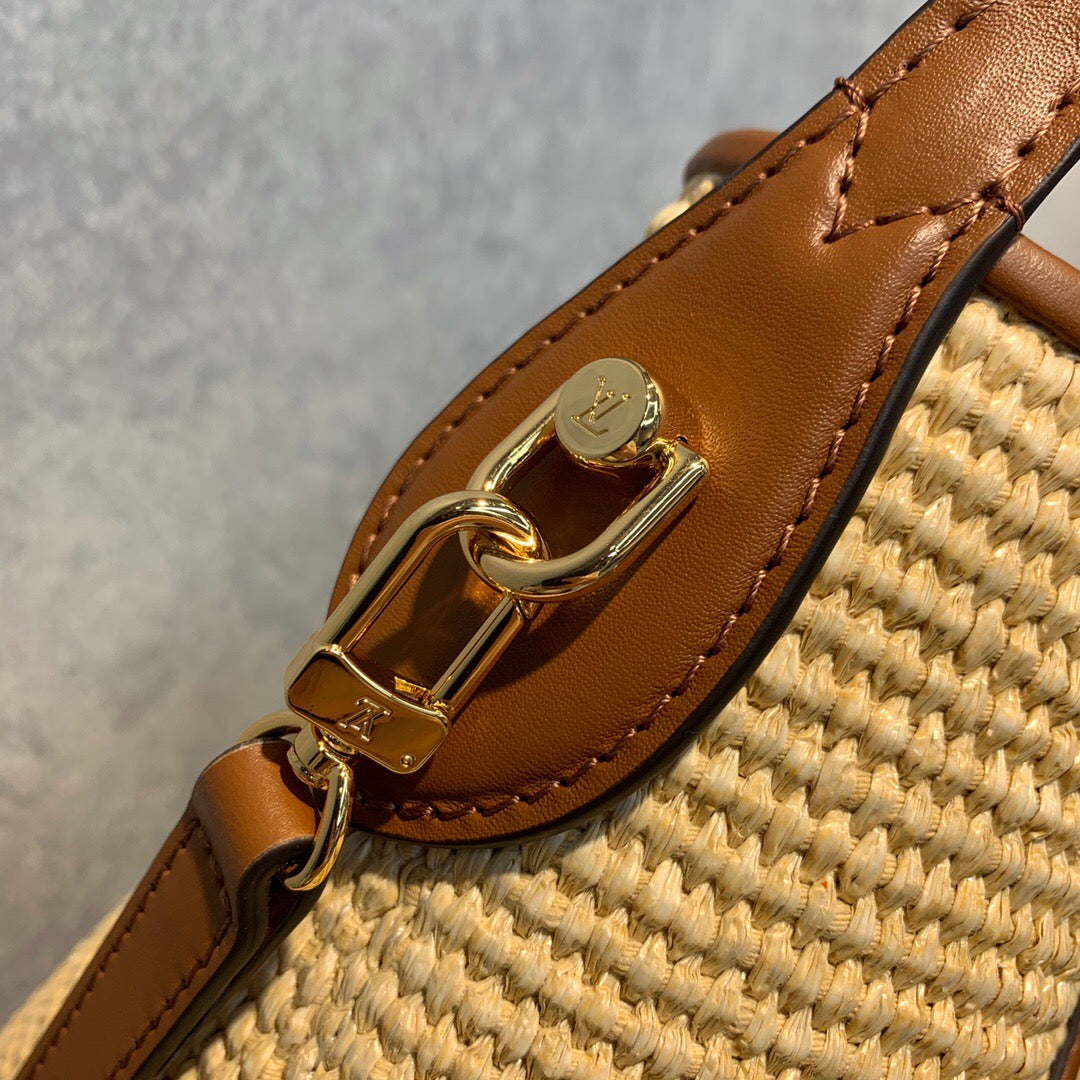 Louis Vuitton Petit Bucket Bag