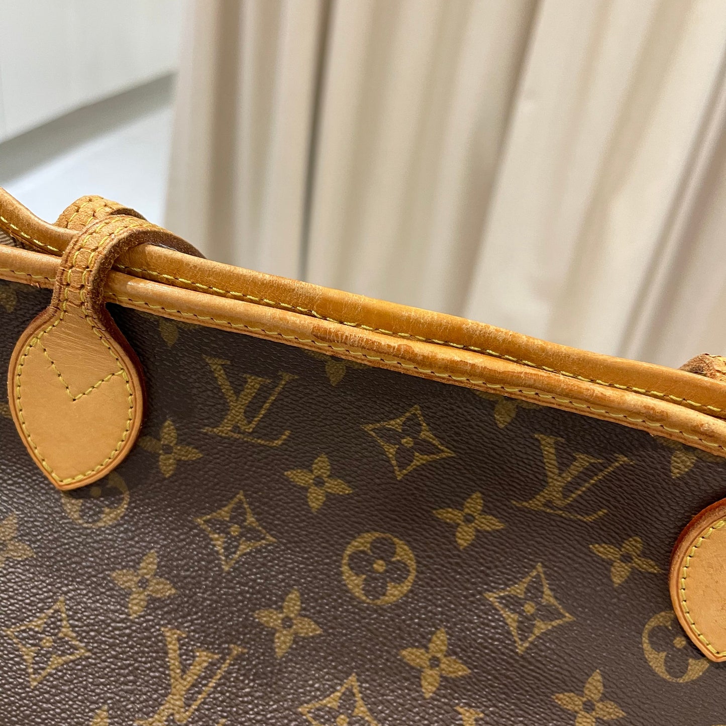 Louis-Vuitton Neverfull MM Monogram Canvas