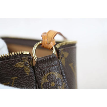 Rank A ｜ LV Monogram Pochette Accessoires ｜022304