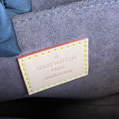 Louis-Vuitton Monogram Classic Pochette Métis GHW