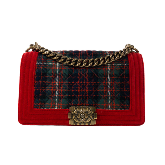Chanel Paris Edinburgh Boy Old Medium