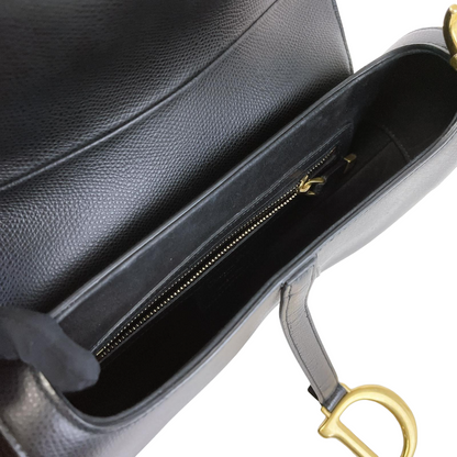 Medium Saddle Calfskin Black GHW