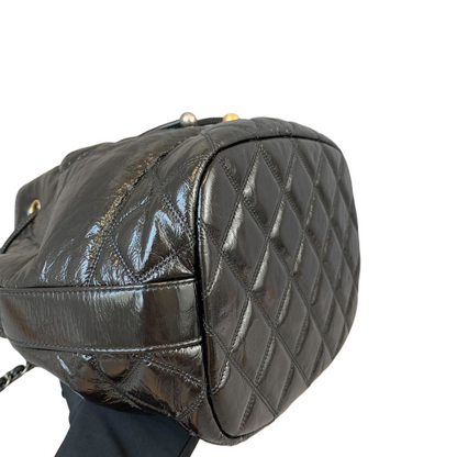 Drawstring Bucket Calfskin Black