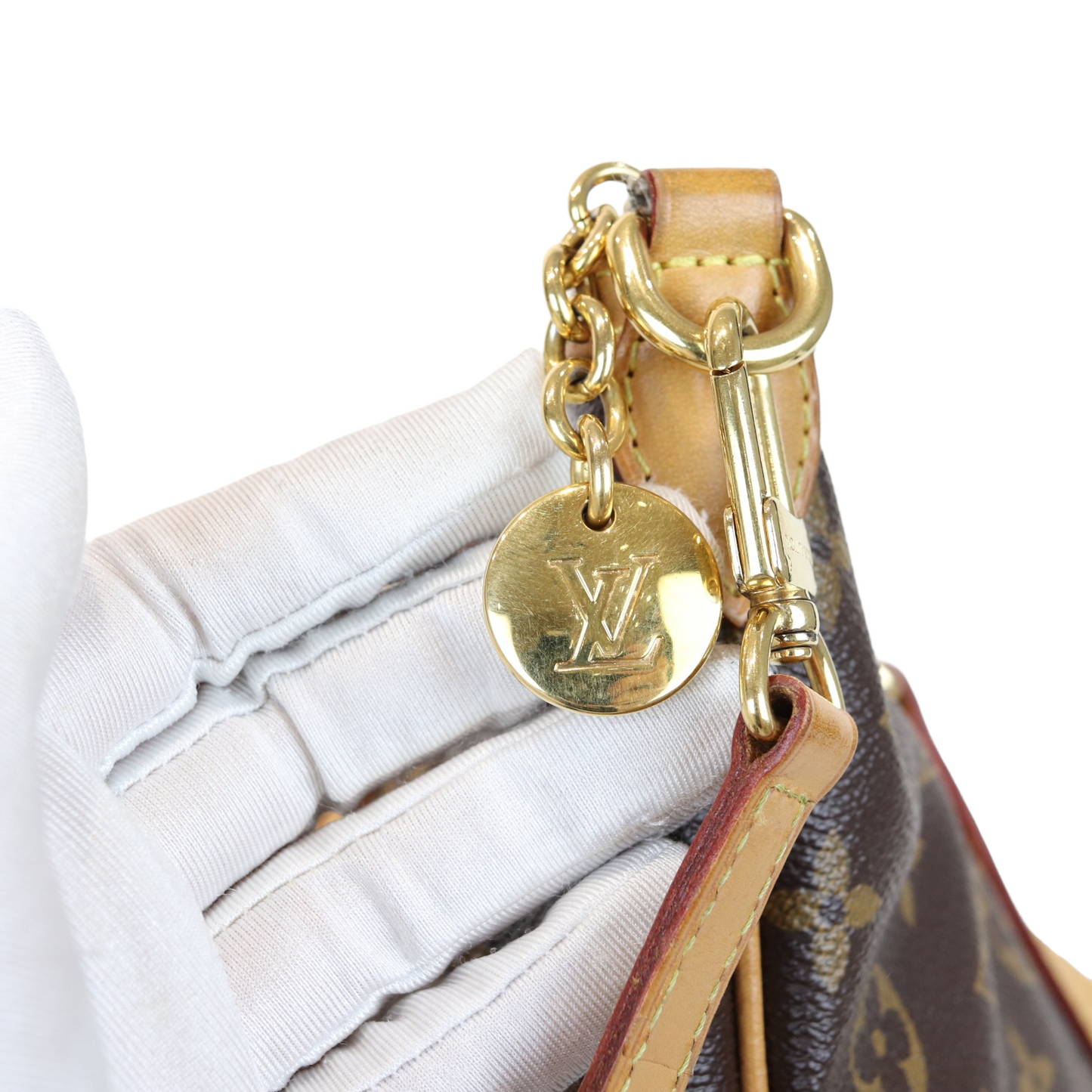 Louis-Vuitton Palermo PM Monogram Canvas GHW