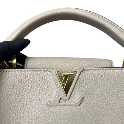 Louis-Vuitton Capucines BB GHW