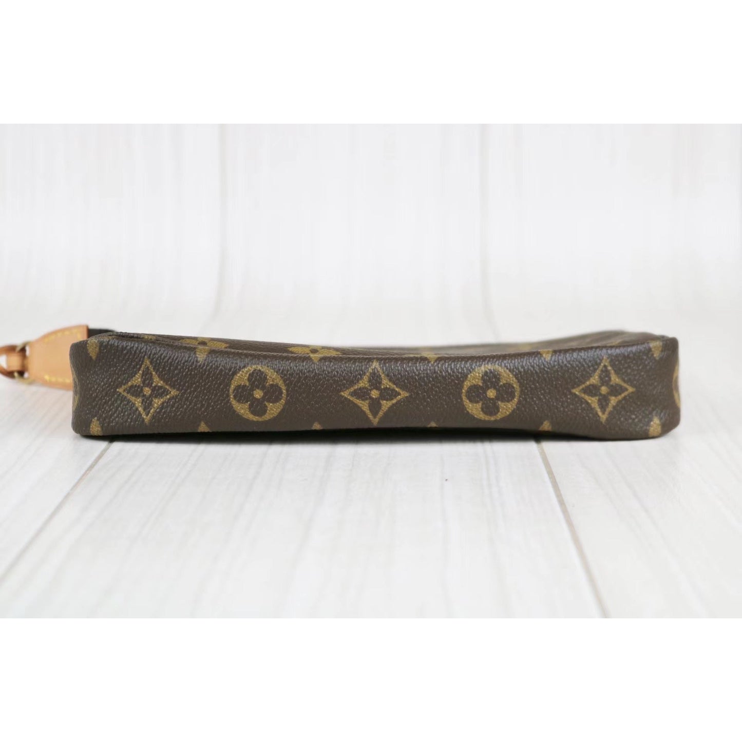 Rank A ｜ LV Monogram Pochette Accessoires ｜063008