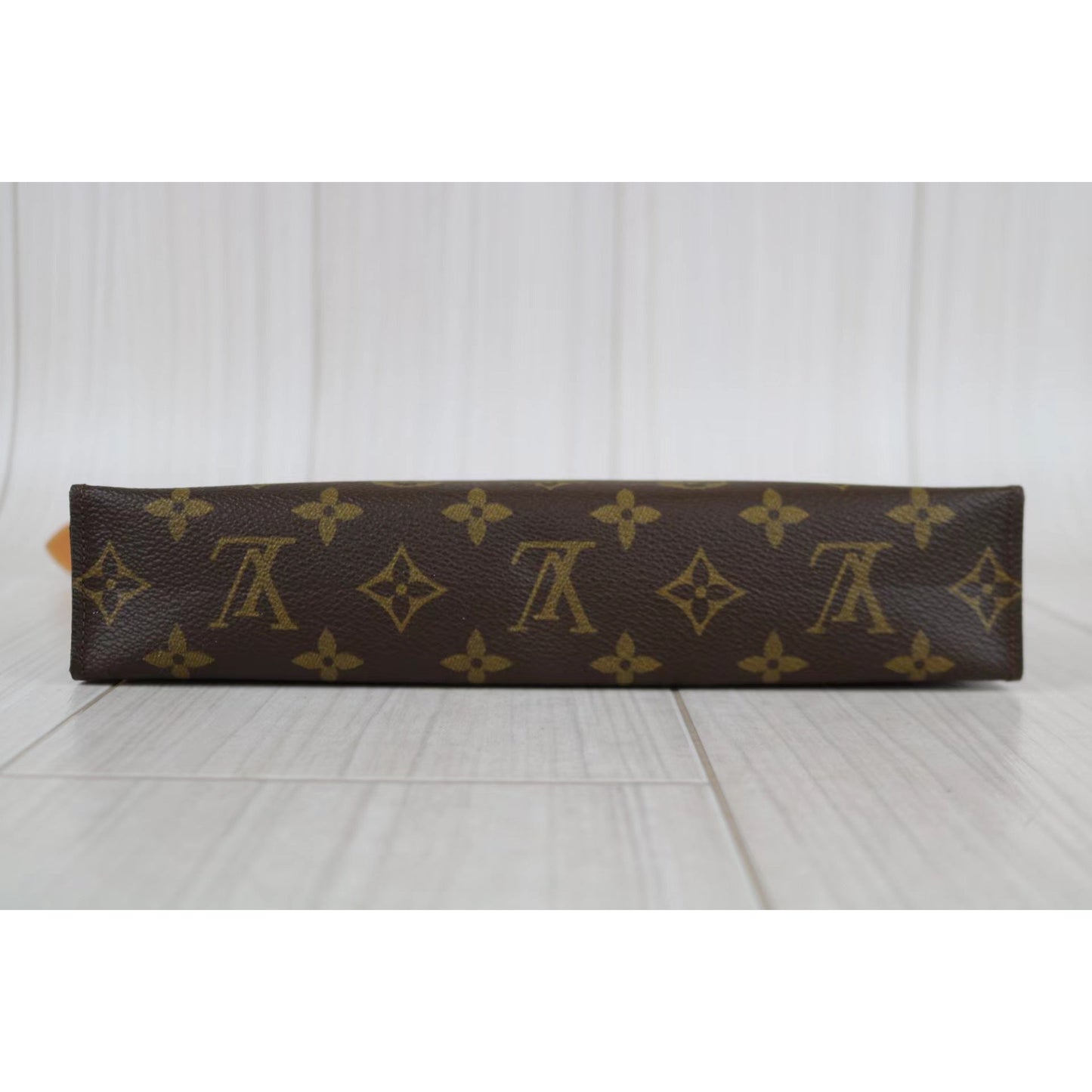Rank A ｜ LV　Monogram Pochette Toilette ｜022101