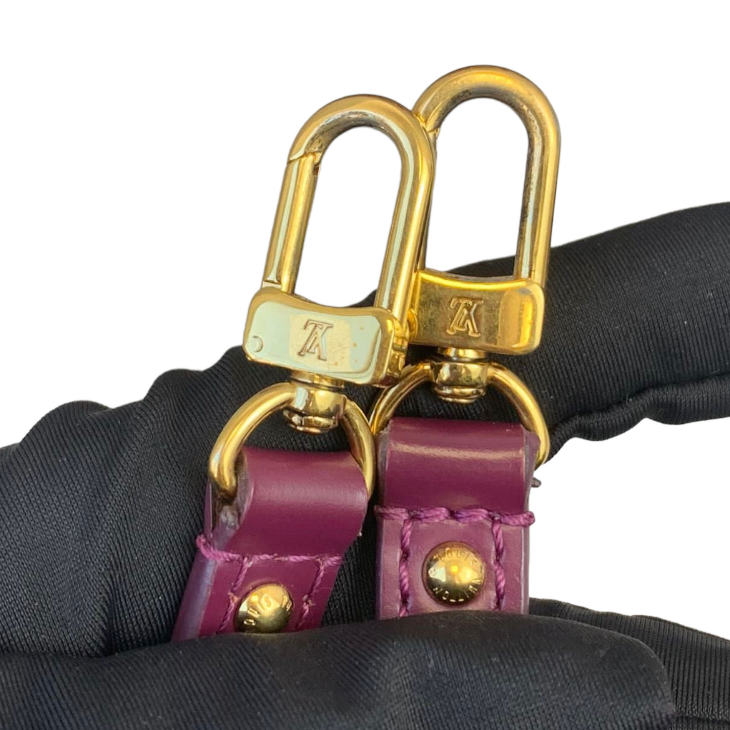 Louis-Vuitton Alma BB Totem Monogram GHW