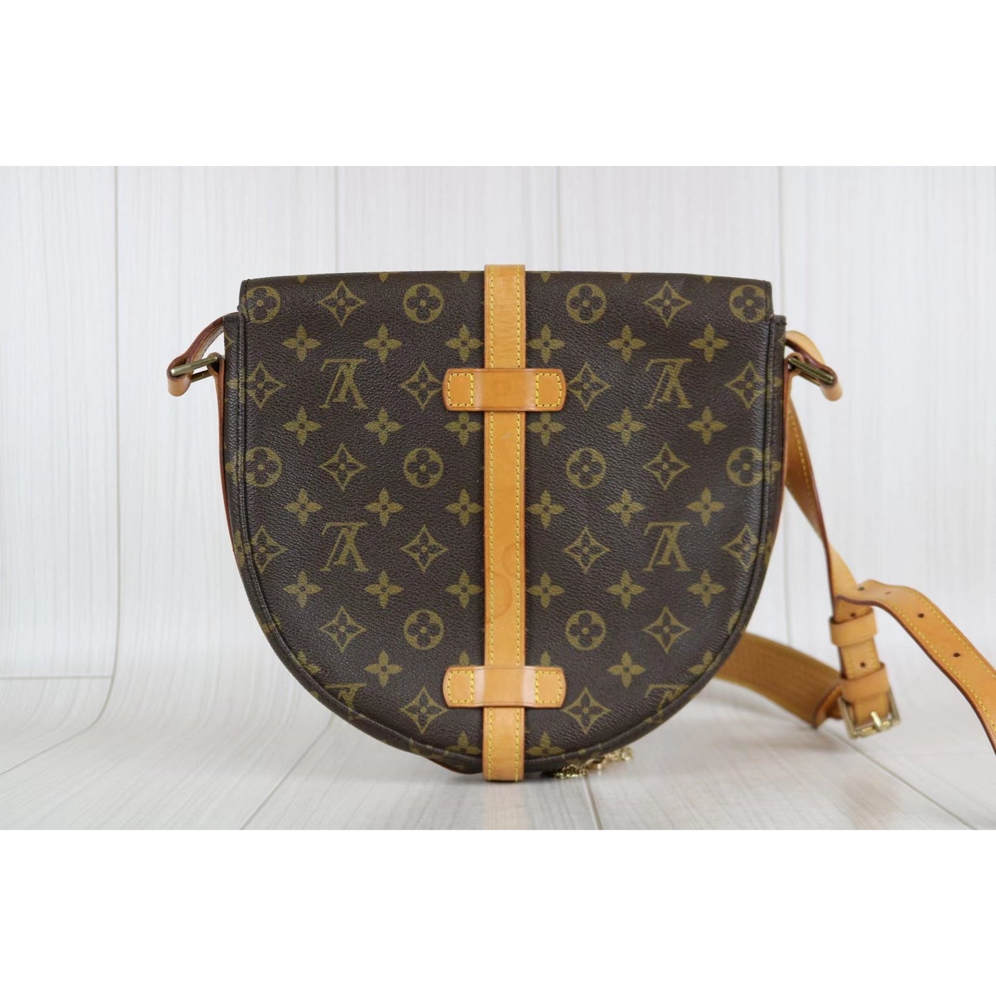 Rank AB ｜LV Monogram Shanty GM Shoulder Bag ｜041803