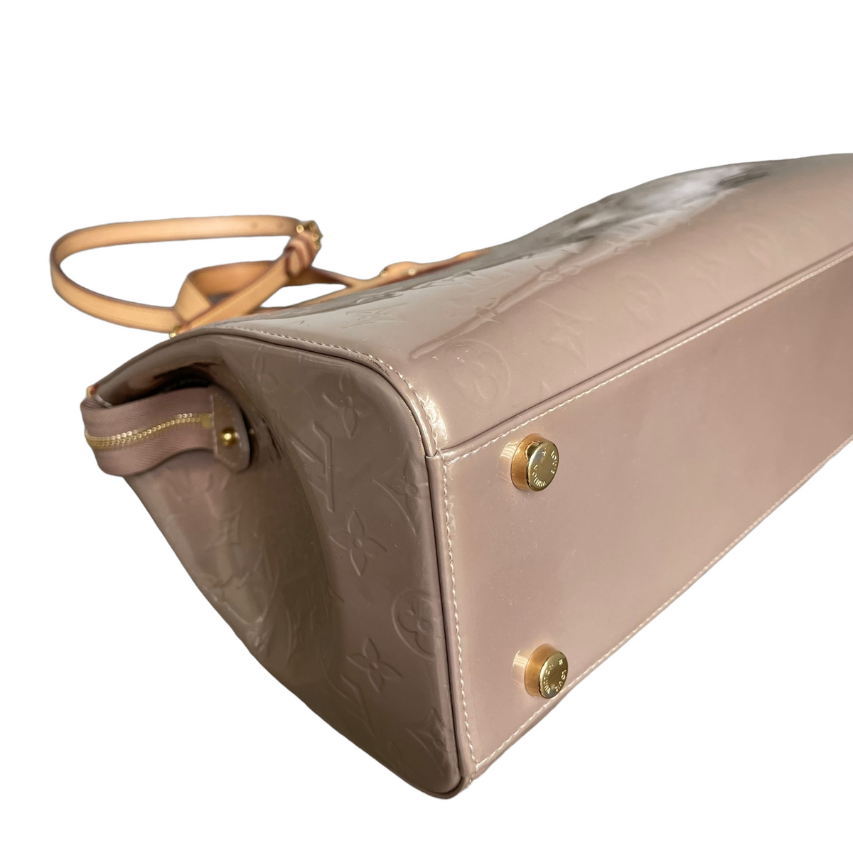 Louis-Vuitton Vernis Brea GM Beige Poudre GHW
