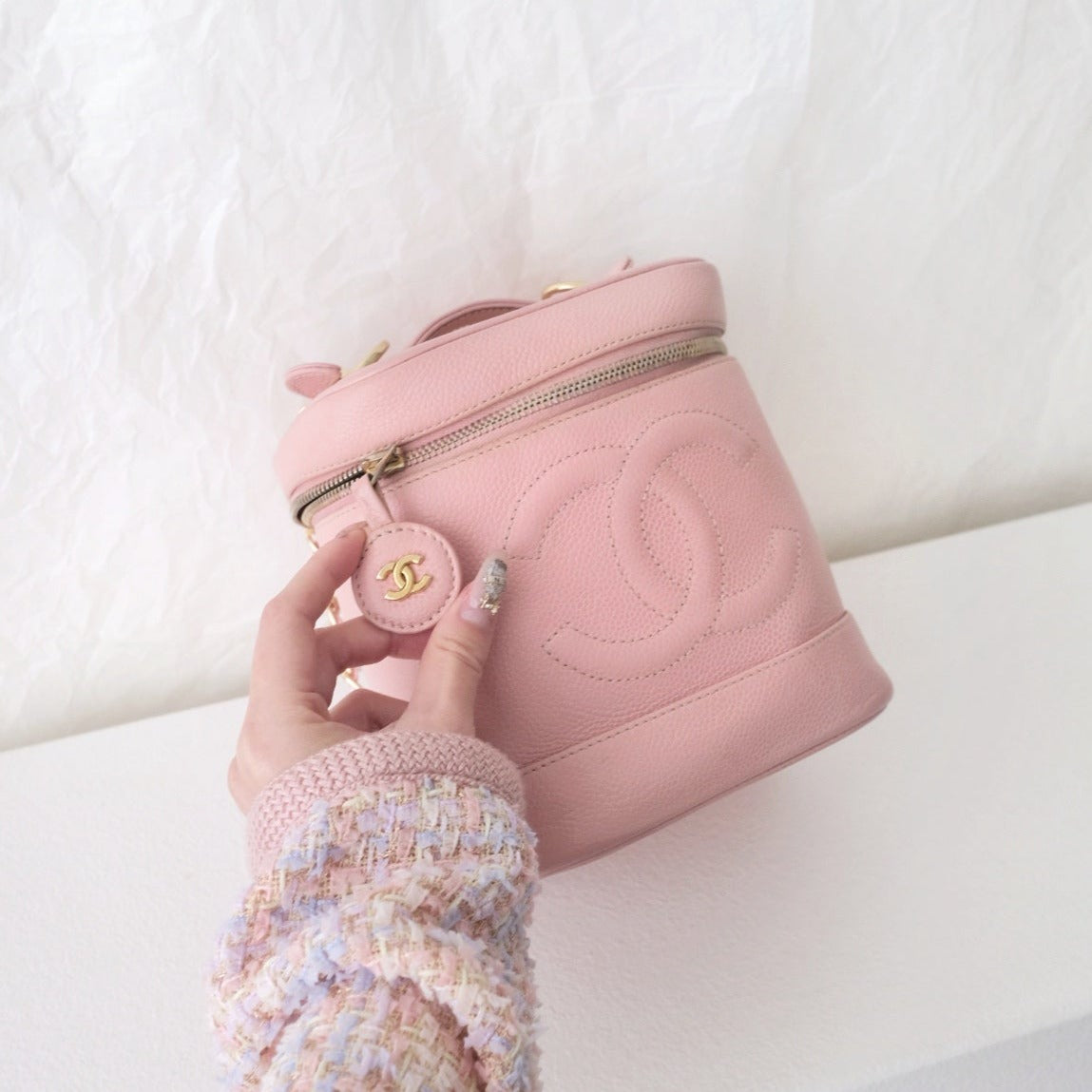 Chanel vintage coco caviar wash bag