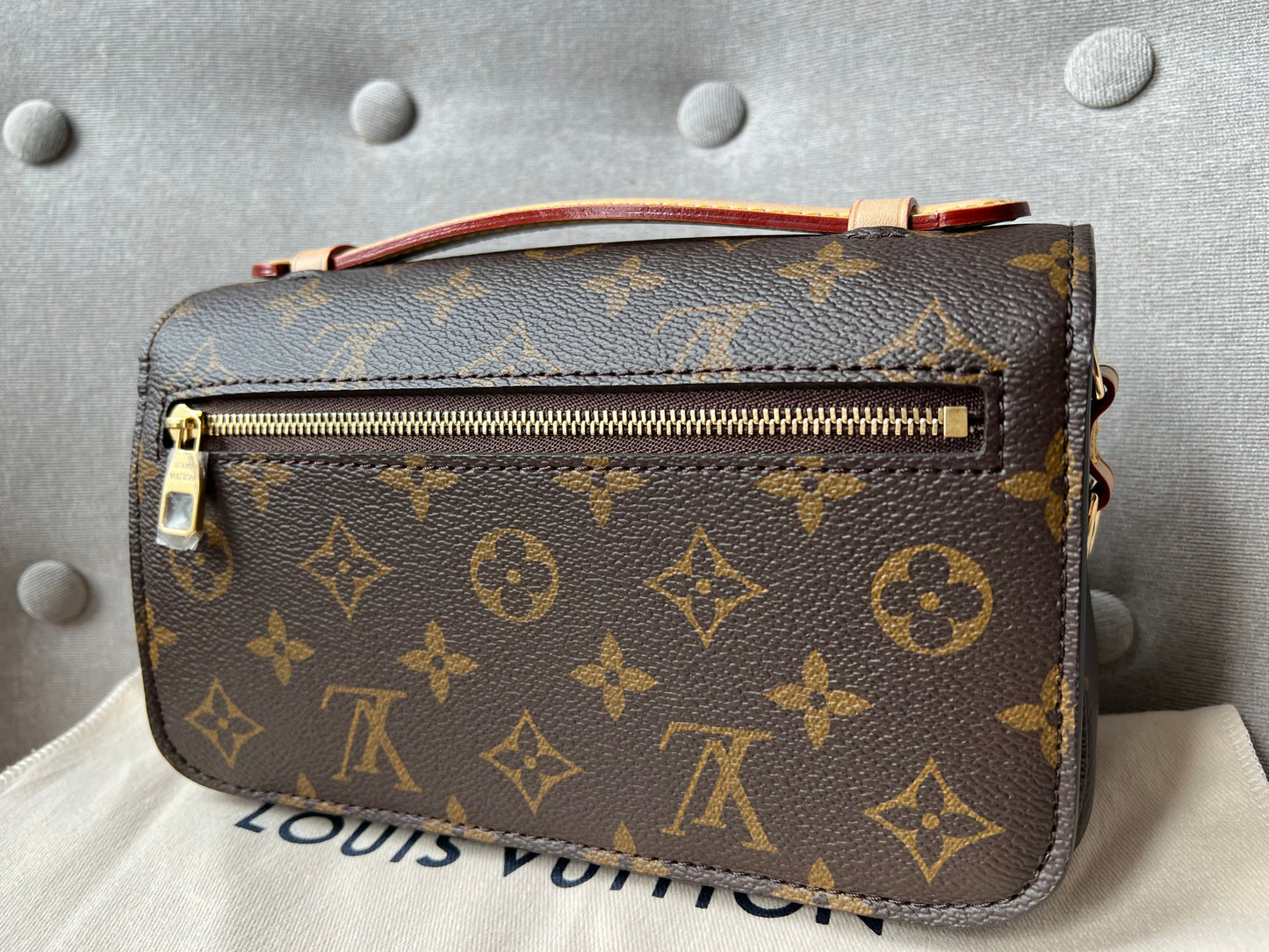 Louis Vuitton Pochette Metis East West Monogram (RRP £2,070)