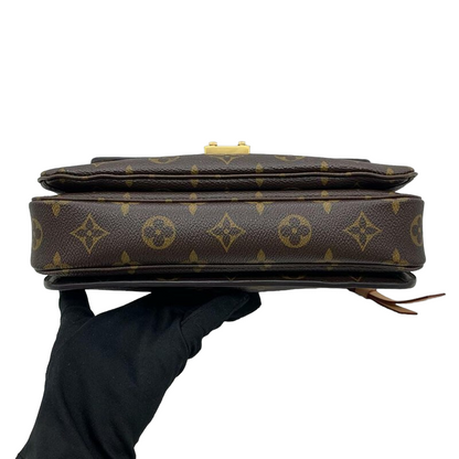 Louis-Vuitton Monogram Pochette Métis GHW