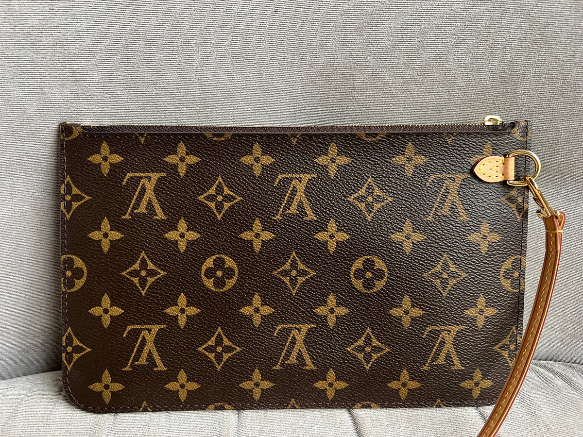 Louis Vuitton Pouch (from Neverfull MM) in Monogram