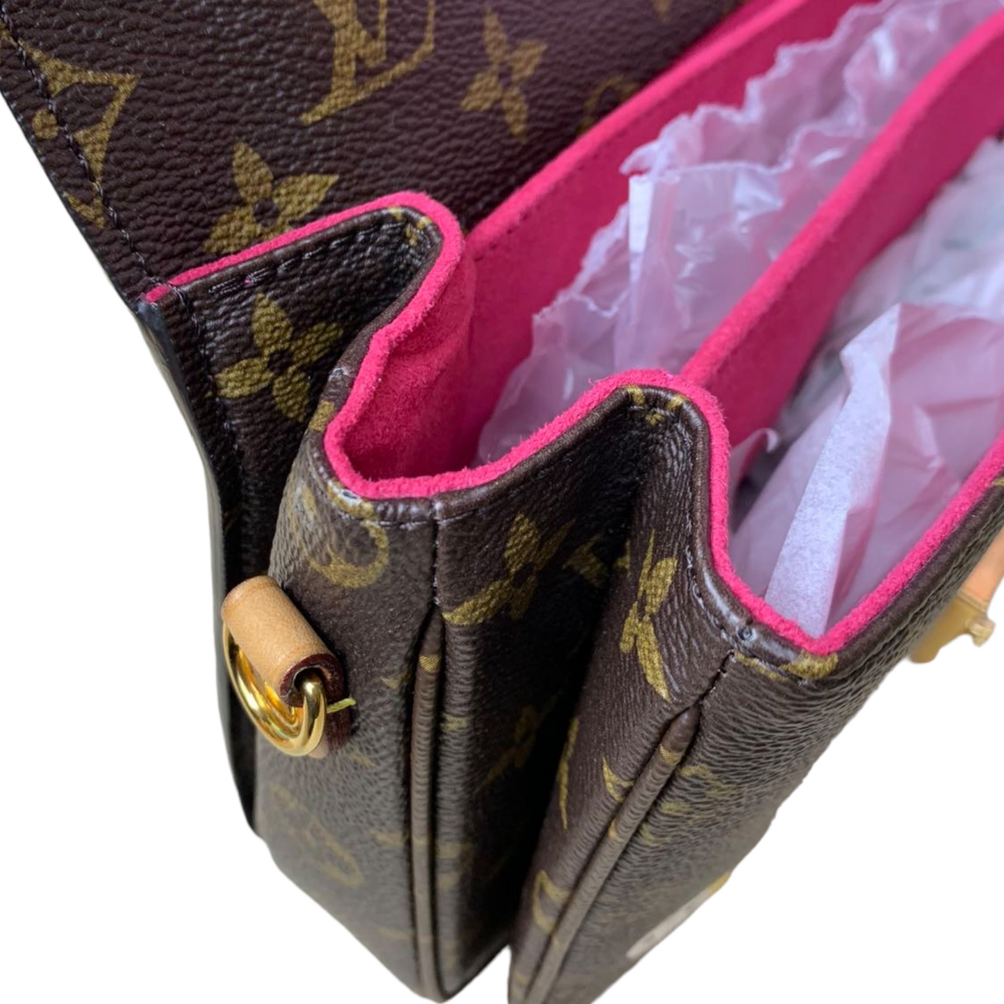 Louis-Vuitton Pochette Metis Monogram Love Lock GHW