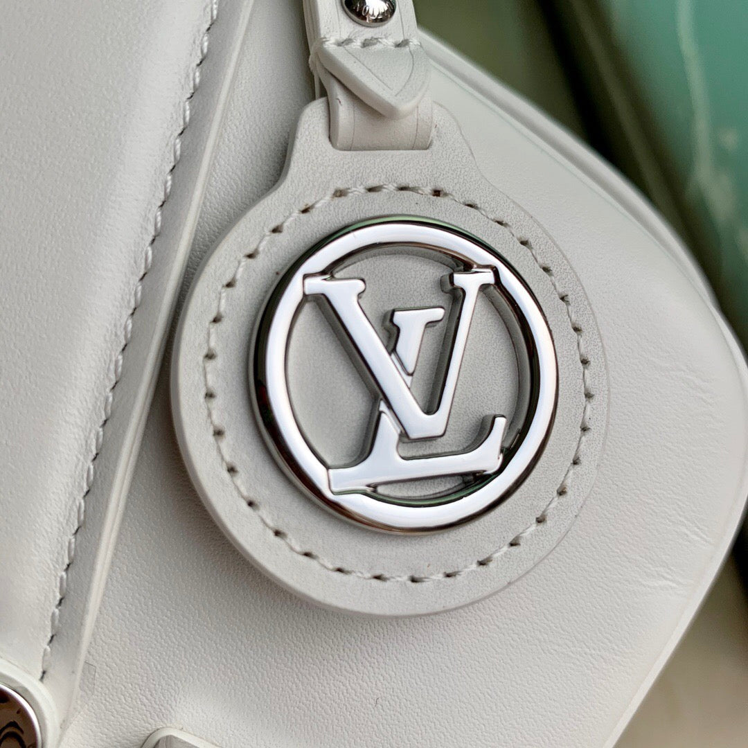 Louis Vuitton Swing Bag