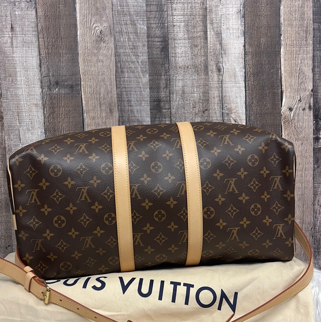 Handbag Luxury Designer By Louis Vuitton  Size: Large