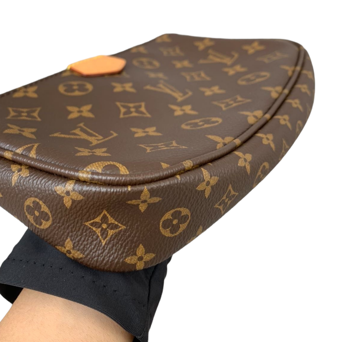 Louis-Vuitton Monogram Multi Pochette Accessoires Khaki GHW