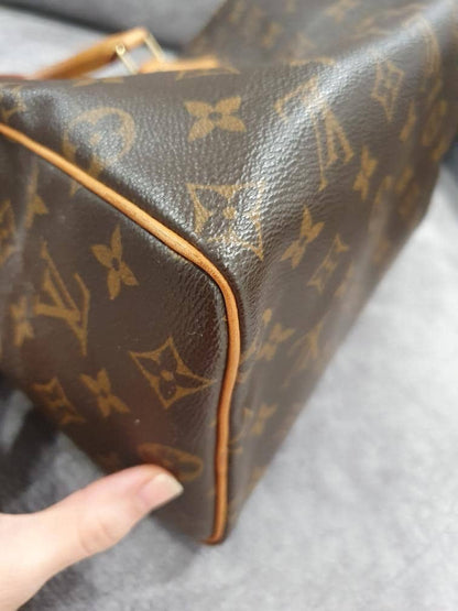 Louis-Vuitton Vuitton Speedy 25 Monogram Canvas Handbag