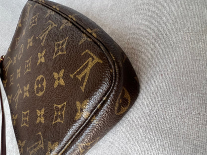 Louis Vuitton Vintage Pochette Accessoires Monogram