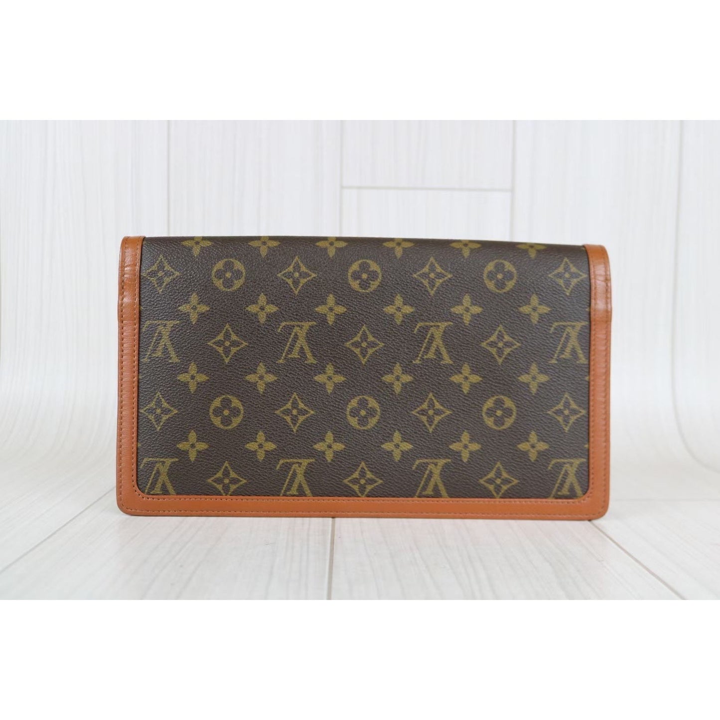 Rank A ｜ LV Monogram Clutch Bag｜031207