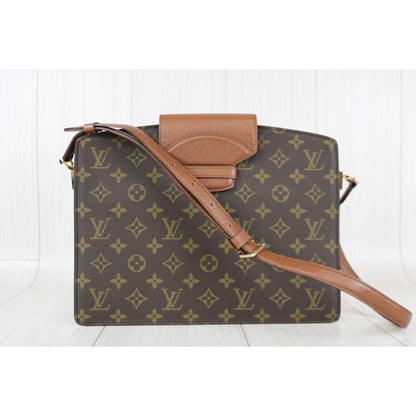Rank A ｜ LV Monogram Courcelles Shoulder bag ｜060210