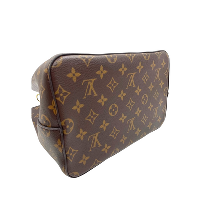 Louis-Vuitton Monogram NeoNoe MM Black Interior