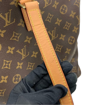 Louis-Vuitton Monogram Cabas Mezzo